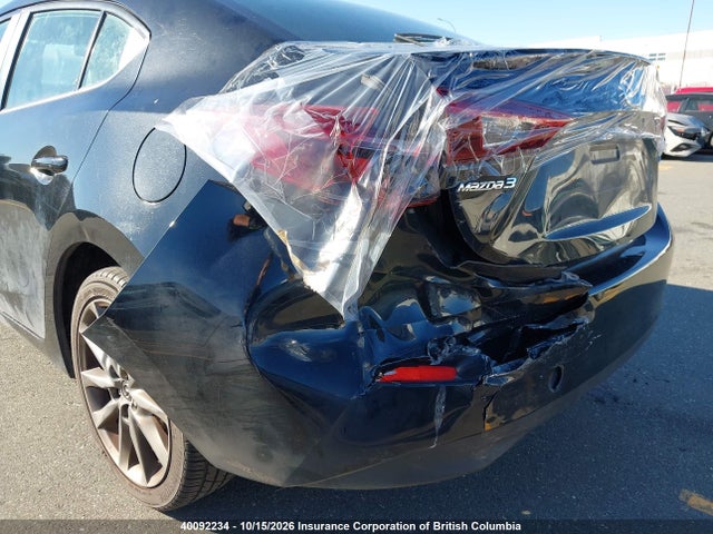 3MZBN1W30JM179346 Mazda 3 Grand Touring