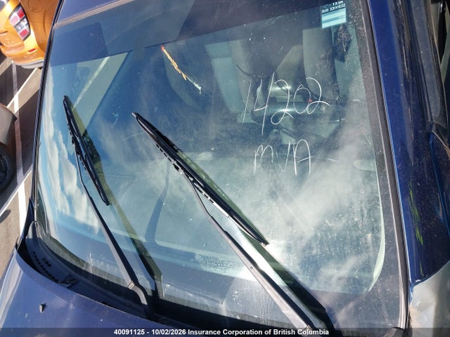 40091125 :رقم المزاد ، 2T1KR32E75C851153 vin ، 2005 Toyota Corolla Matrix Xr مزاد بيع