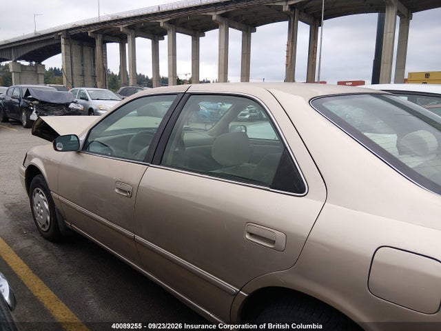 1998 Toyota Camry Ce/le/xle მანქანა იყიდება აუქციონზე, vin: JT2BG22K1W0216259, აუქციონის ნომერი: 40089255