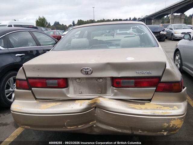 1998 Toyota Camry Ce/le/xle მანქანა იყიდება აუქციონზე, vin: JT2BG22K1W0216259, აუქციონის ნომერი: 40089255