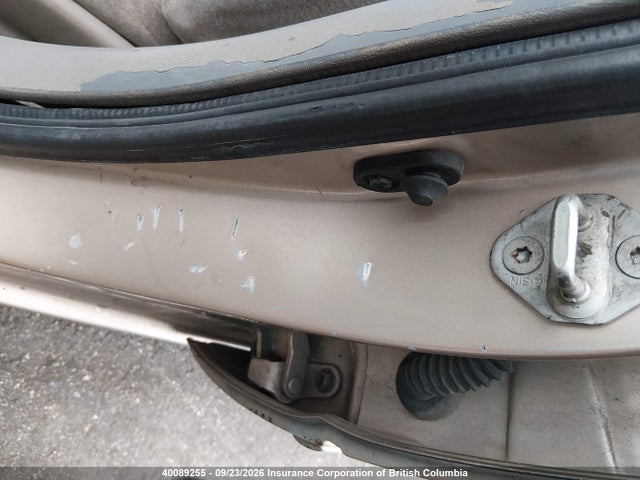 1998 Toyota Camry Ce/le/xle მანქანა იყიდება აუქციონზე, vin: JT2BG22K1W0216259, აუქციონის ნომერი: 40089255