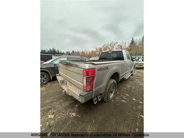 Продаж на аукціоні авто 2022 Ford F350, vin: 1FT8X3BT6NEF69484, номер лоту: 40092240