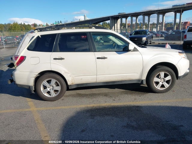 40092248 :رقم المزاد ، JF2SHCBC7CH407377 vin ، 2012 Subaru Forester 2.5x مزاد بيع
