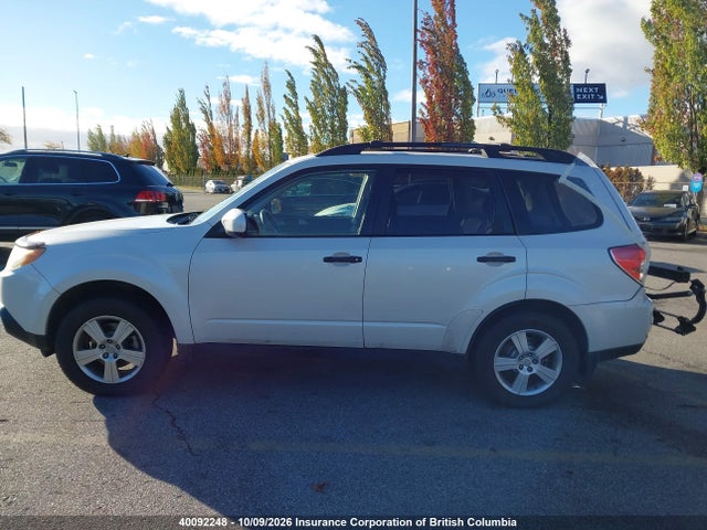 40092248 :رقم المزاد ، JF2SHCBC7CH407377 vin ، 2012 Subaru Forester 2.5x مزاد بيع