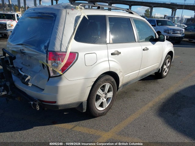 40092248 :رقم المزاد ، JF2SHCBC7CH407377 vin ، 2012 Subaru Forester 2.5x مزاد بيع