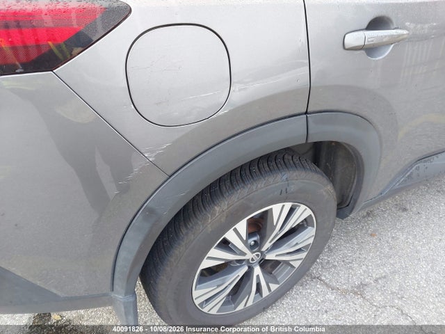 5N1AT3BB4MC745880 Nissan ROGUE SV