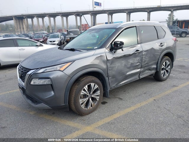 5N1AT3BB4MC745880 Nissan ROGUE SV