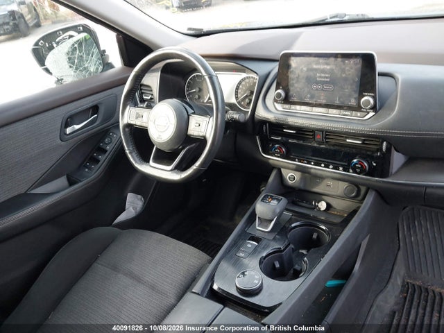 5N1AT3BB4MC745880 Nissan ROGUE SV