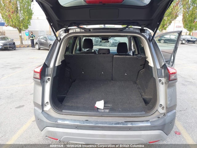 5N1AT3BB4MC745880 Nissan ROGUE SV