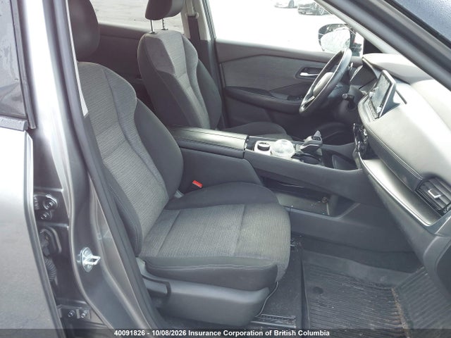 5N1AT3BB4MC745880 Nissan ROGUE SV