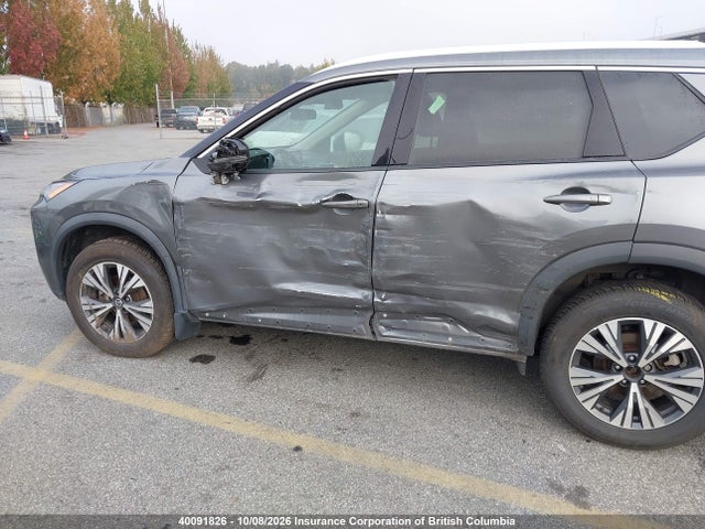 5N1AT3BB4MC745880 Nissan ROGUE SV