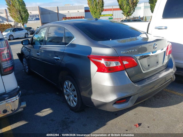 40092294 :رقم المزاد ، 3N1AB7APXHL664102 vin ، 2017 Nissan Sentra S/sv/sr/sl مزاد بيع