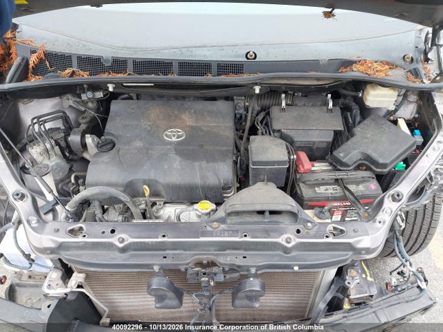 Продаж на аукціоні авто 2015 Toyota Sienna Le 8 Passenger, vin: 5TDKK3DC8FS690580, номер лоту: 40092296