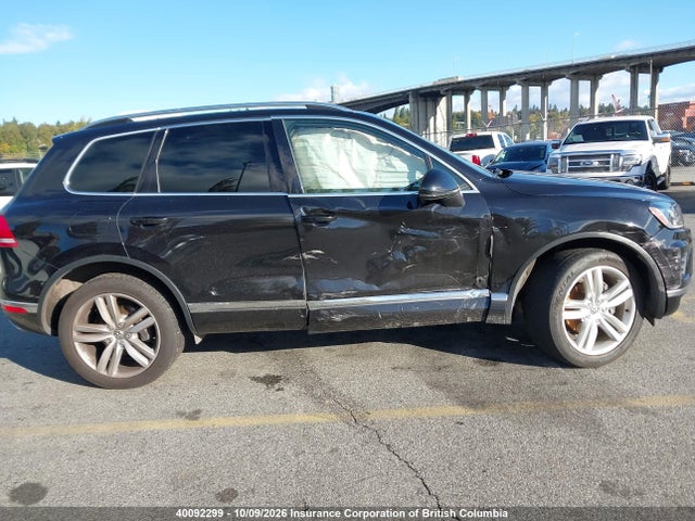 Aukcja sprzedaży 2016 Volkswagen Touareg Tdi/sport/lux/executive, vin: WVGEP9BP8GD006885, numer aukcji: 40092299