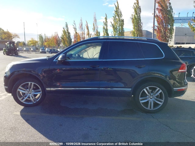 Aukcja sprzedaży 2016 Volkswagen Touareg Tdi/sport/lux/executive, vin: WVGEP9BP8GD006885, numer aukcji: 40092299