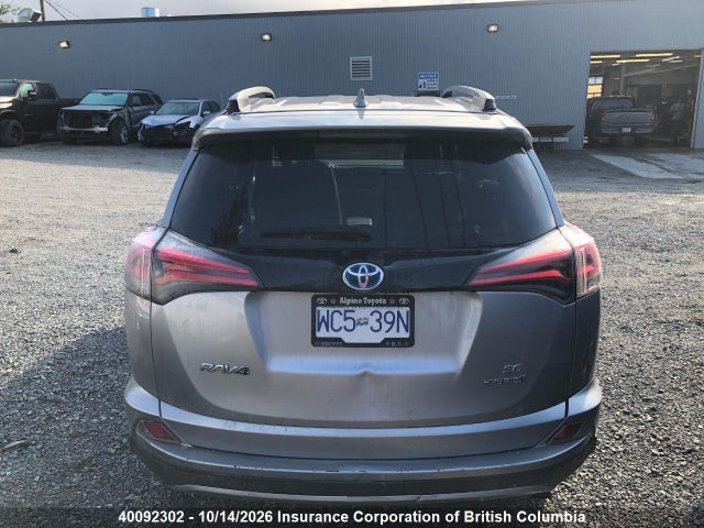 Auction sale of the 2017 Toyota Rav4, vin: JTMJJREV3HD104948, lot number: 40092302