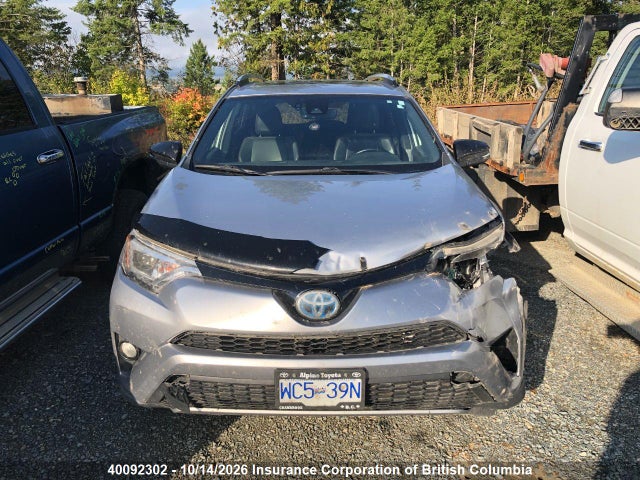 Auction sale of the 2017 Toyota Rav4, vin: JTMJJREV3HD104948, lot number: 40092302