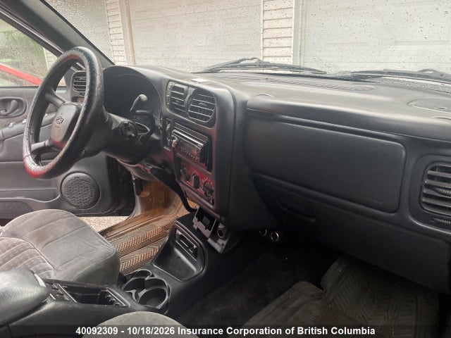 Продажа на аукционе авто 2001 Chevrolet Blazer, vin: 1GNCT18W31K171311, номер лота: 40092309
