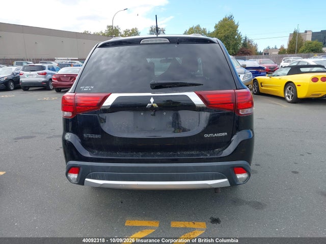 Aukcja sprzedaży 2016 Mitsubishi Outlander Es, vin: JA4AD2A3XGZ608850, numer aukcji: 40092318