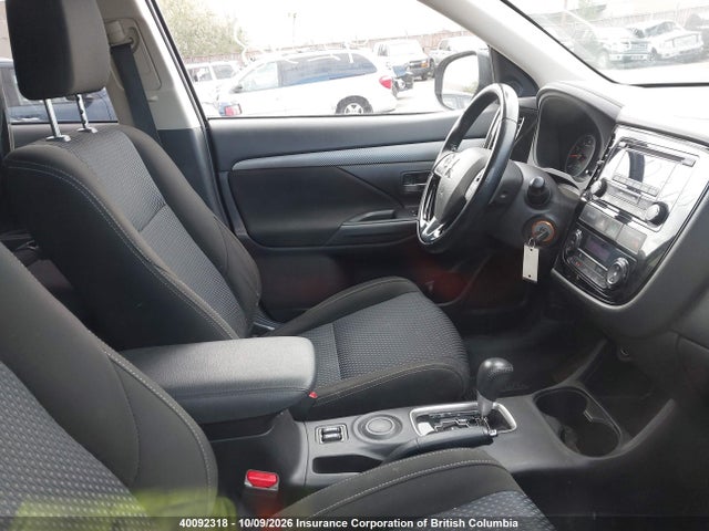 Aukcja sprzedaży 2016 Mitsubishi Outlander Es, vin: JA4AD2A3XGZ608850, numer aukcji: 40092318