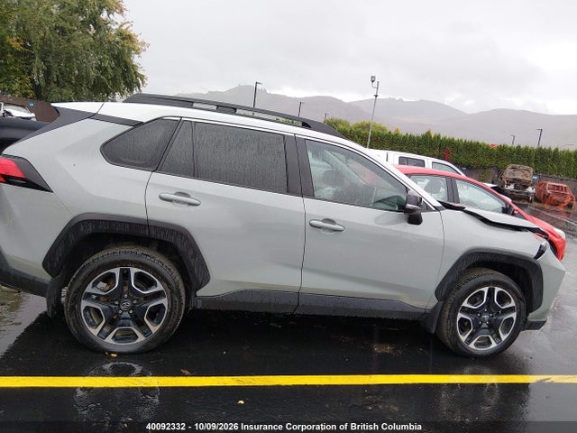 Aukcja sprzedaży 2019 Toyota Rav4, vin: 2T3J1RFV5KW065434, numer aukcji: 40092332