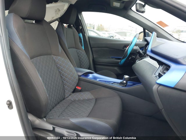 2020 Toyota C-hr მანქანა იყიდება აუქციონზე, vin: JTNKHMBX2L1062660, აუქციონის ნომერი: 40092333