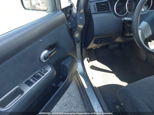 40092338 :رقم المزاد ، 3N1CC1AP9AL449173 vin ، 2010 Nissan Versa مزاد بيع