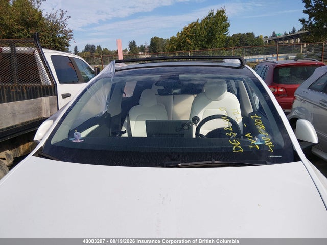 Tesla Model Y 2023 LRWYGDEE6PC265103 Image 18
