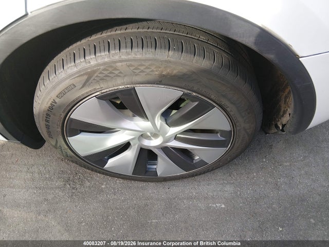 Tesla Model Y 2023 LRWYGDEE6PC265103 Image 21