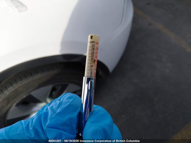 Tesla Model Y 2023 LRWYGDEE6PC265103 Image 23
