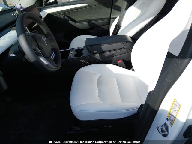 Tesla Model Y 2023 LRWYGDEE6PC265103 Image 8