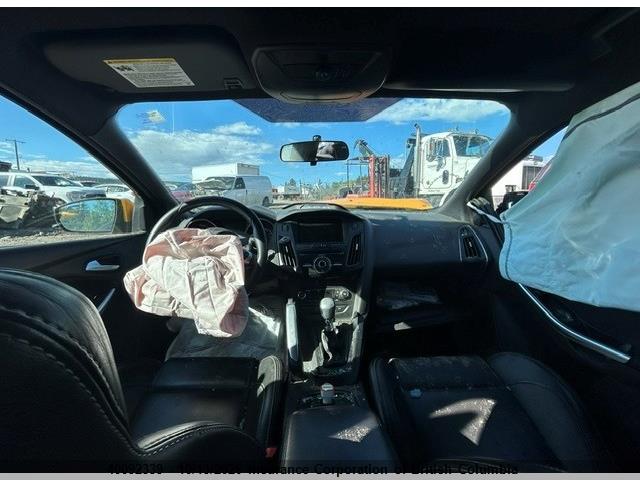 40092339 :رقم المزاد ، 1FADP3L96EL133611 vin ، 2014 Ford Focus مزاد بيع