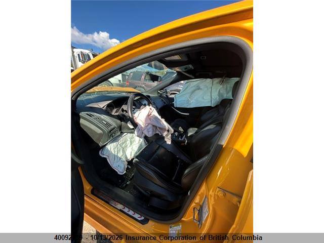 40092339 :رقم المزاد ، 1FADP3L96EL133611 vin ، 2014 Ford Focus مزاد بيع