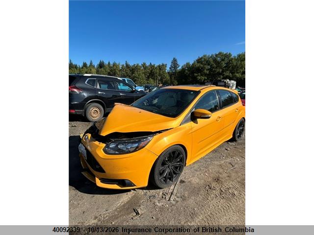 40092339 :رقم المزاد ، 1FADP3L96EL133611 vin ، 2014 Ford Focus مزاد بيع