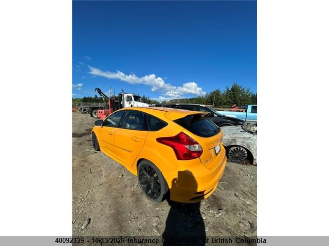 40092339 :رقم المزاد ، 1FADP3L96EL133611 vin ، 2014 Ford Focus مزاد بيع