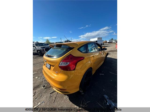 40092339 :رقم المزاد ، 1FADP3L96EL133611 vin ، 2014 Ford Focus مزاد بيع