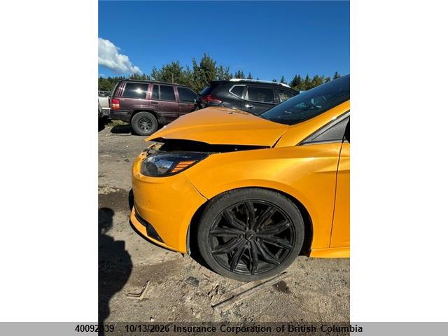 40092339 :رقم المزاد ، 1FADP3L96EL133611 vin ، 2014 Ford Focus مزاد بيع