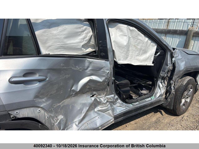 Toyota RAV4 2024 2T3RWRFV8RW223456 Image 8