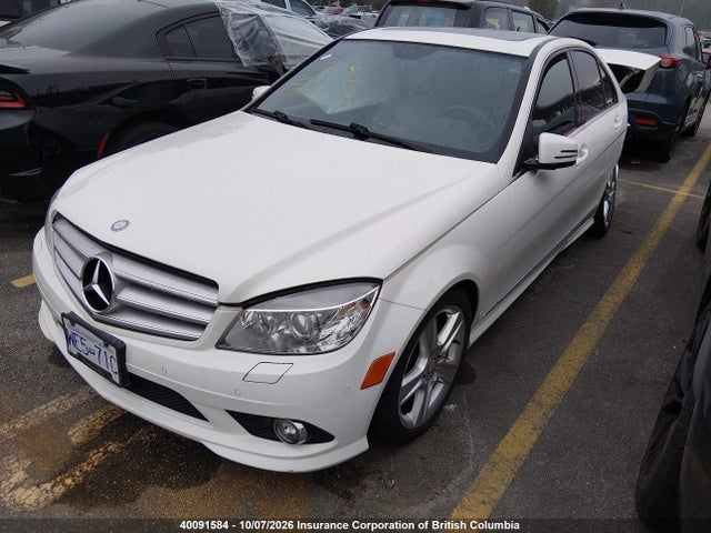 2010 Mercedes-benz C 300 4matic მანქანა იყიდება აუქციონზე, vin: WDDGF8BB5AF501884, აუქციონის ნომერი: 40091584