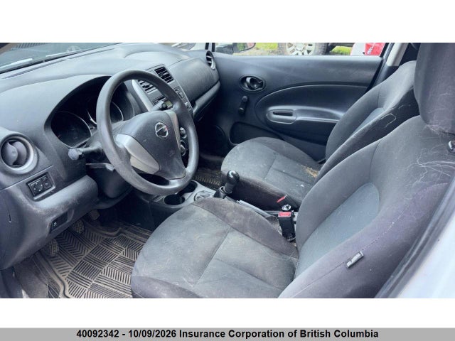 40092342 :رقم المزاد ، 3N1CE2CP9EL352106 vin ، 2014 Nissan Versa مزاد بيع