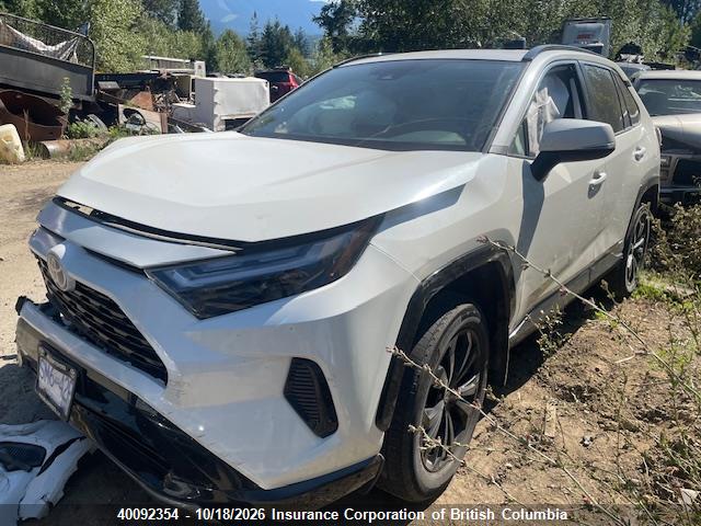 Toyota RAV4 2022 2T34WRFV8NW150061 Image 2