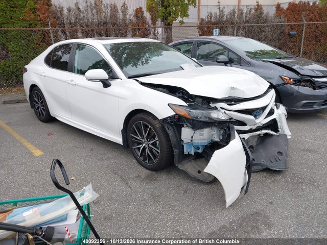 2022 Toyota Camry მანქანა იყიდება აუქციონზე, vin: 4T1B21HK7NU018022, აუქციონის ნომერი: 40092356