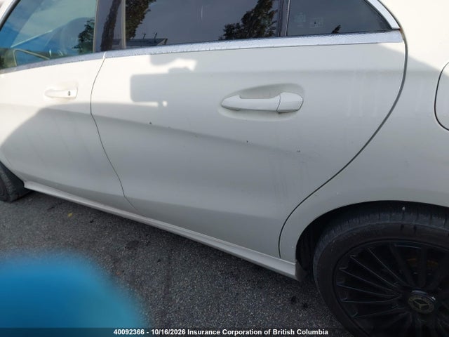 WDDSJ4GBXJN588486 Mercedes-Benz CLA 250 4MATIC