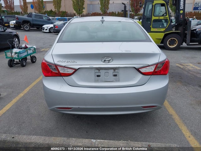 Продажа на аукционе авто 2012 Hyundai Sonata Gls, vin: 5NPEB4AC8CH379532, номер лота: 40092373