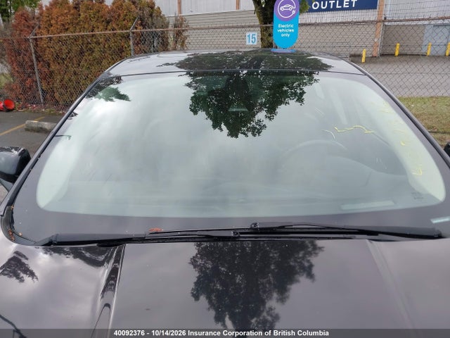 40092376 :رقم المزاد ، 3FA6P0RU5KR156023 vin ، 2019 Ford Fusion Hybrid Titanium مزاد بيع