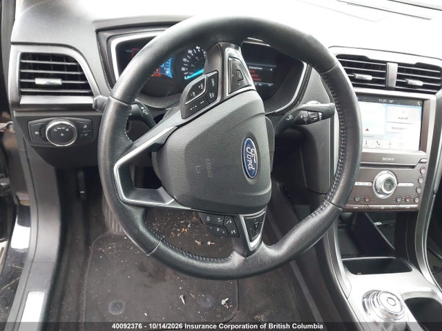 40092376 :رقم المزاد ، 3FA6P0RU5KR156023 vin ، 2019 Ford Fusion Hybrid Titanium مزاد بيع
