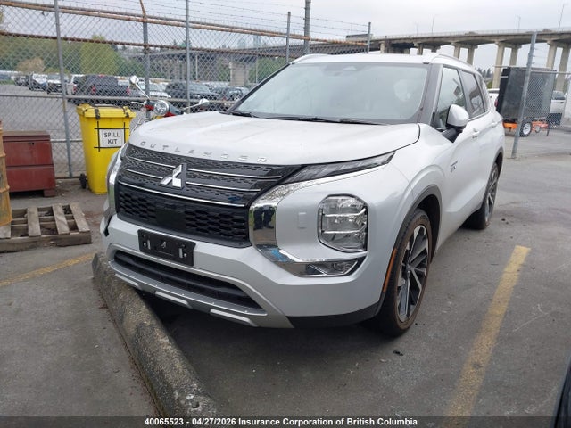40065523 :رقم المزاد ، JA4T5VA98SZ622587 vin ، 2025 Mitsubishi Outlander Phev Le/se/sel S-awc مزاد بيع
