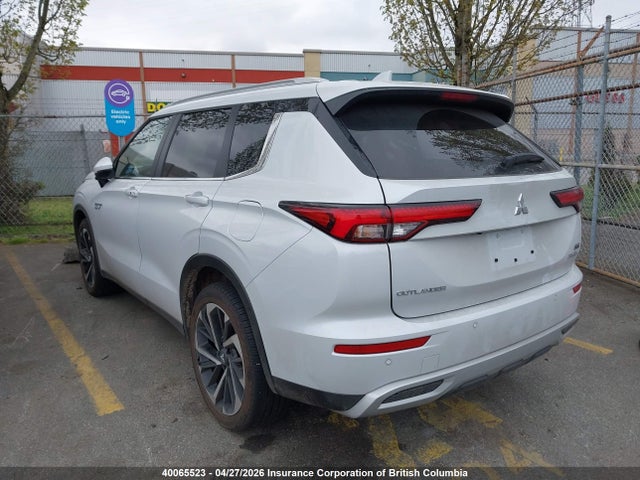40065523 :رقم المزاد ، JA4T5VA98SZ622587 vin ، 2025 Mitsubishi Outlander Phev Le/se/sel S-awc مزاد بيع
