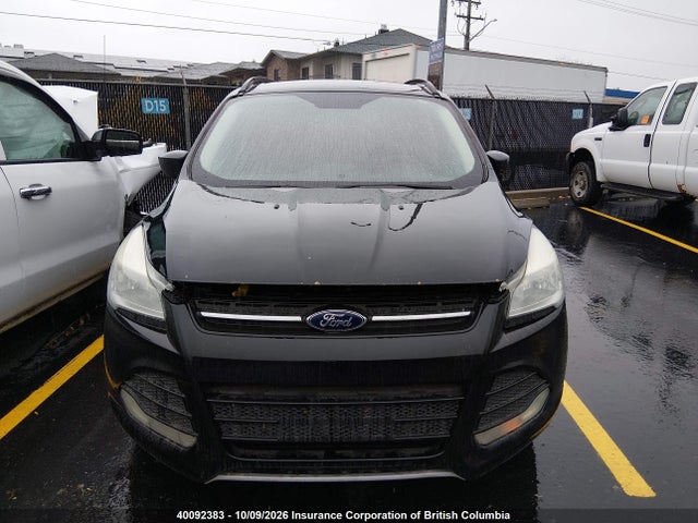 40092383 :رقم المزاد ، 1FMCU9GX3FUA69433 vin ، 2015 Ford Escape Se مزاد بيع