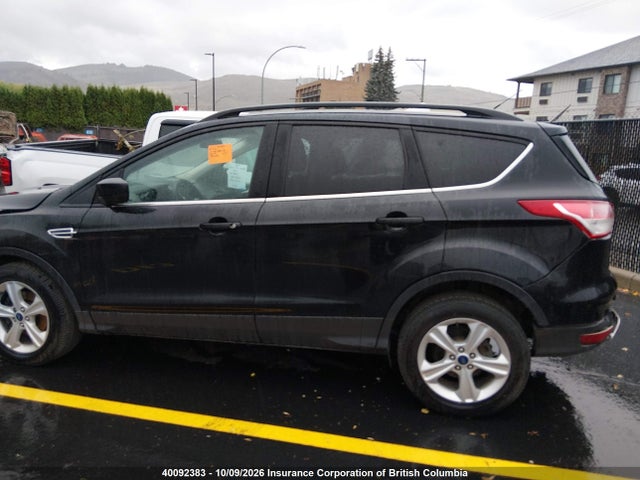 40092383 :رقم المزاد ، 1FMCU9GX3FUA69433 vin ، 2015 Ford Escape Se مزاد بيع